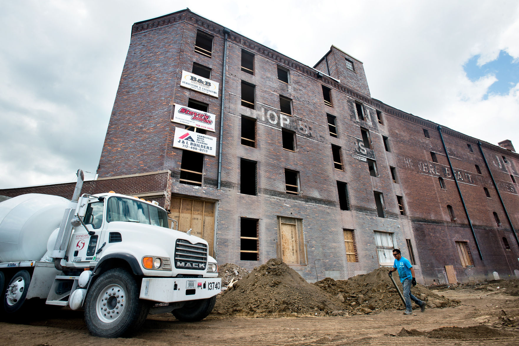 Bekins Building Construction